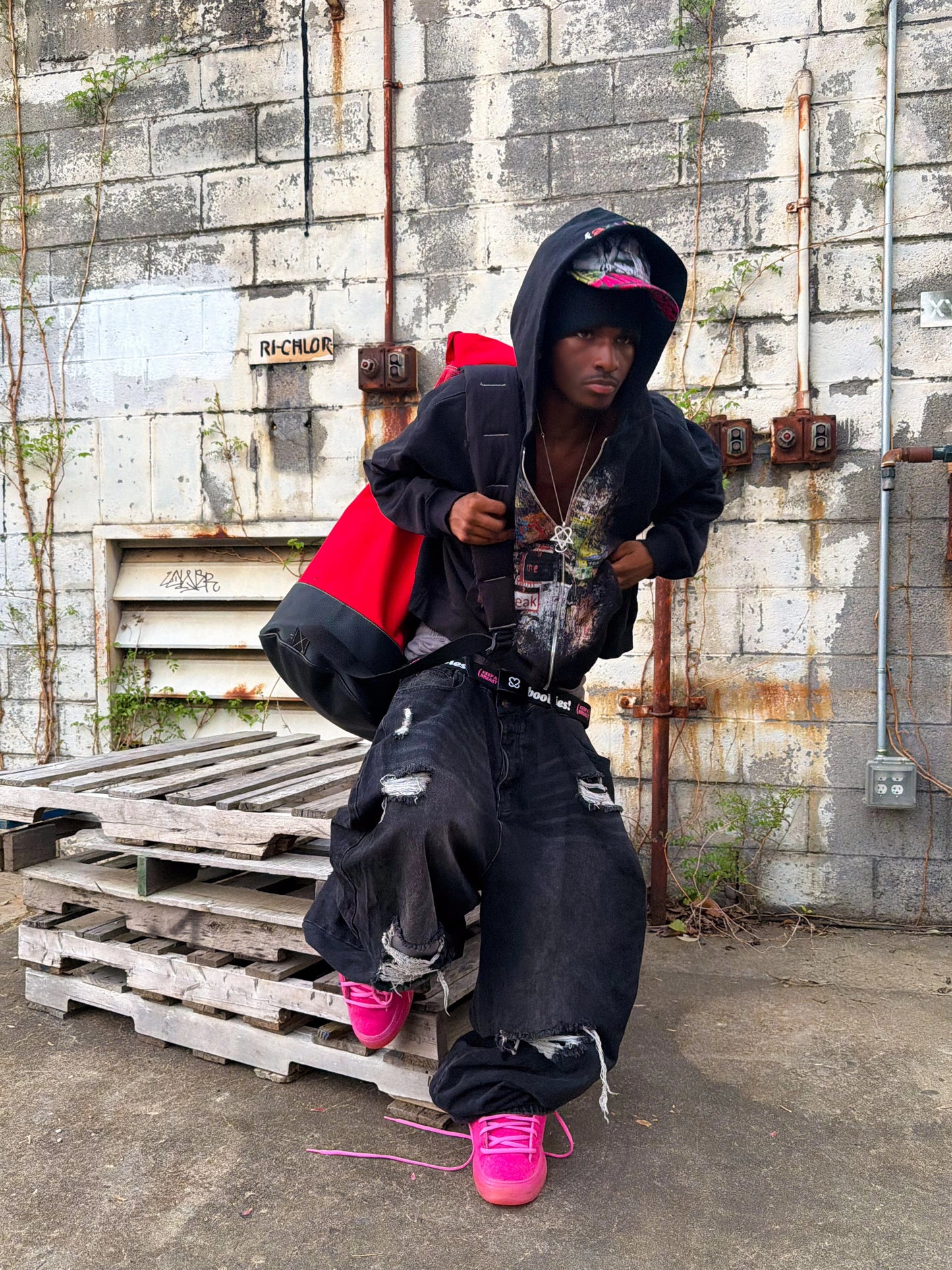 LIVELEAK ZIP UP