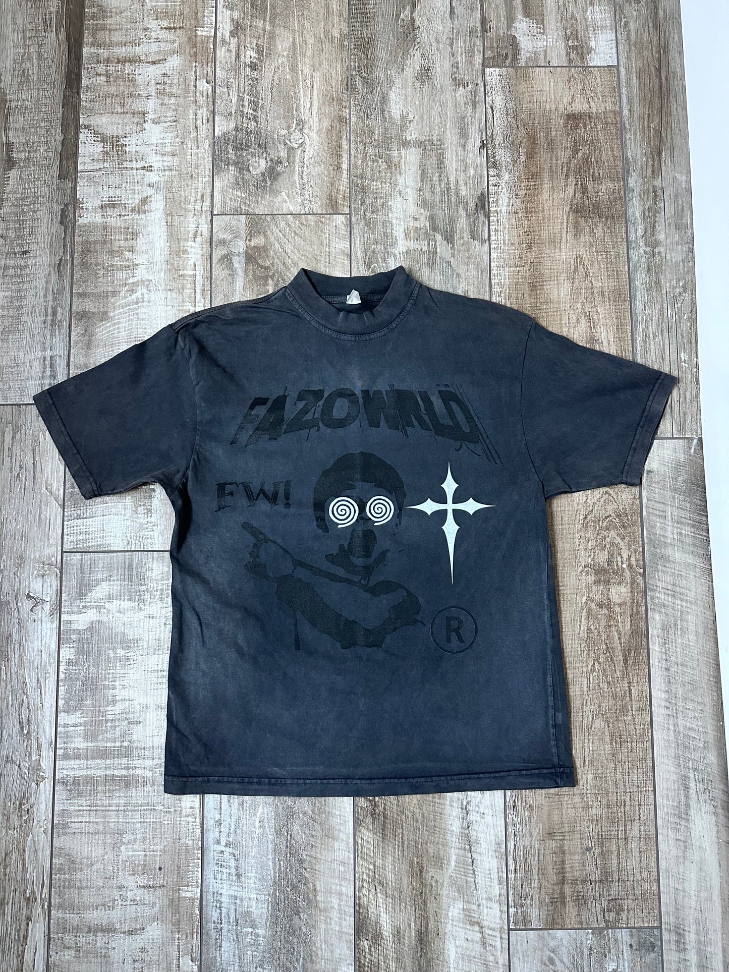 FAZOWRLD TEE